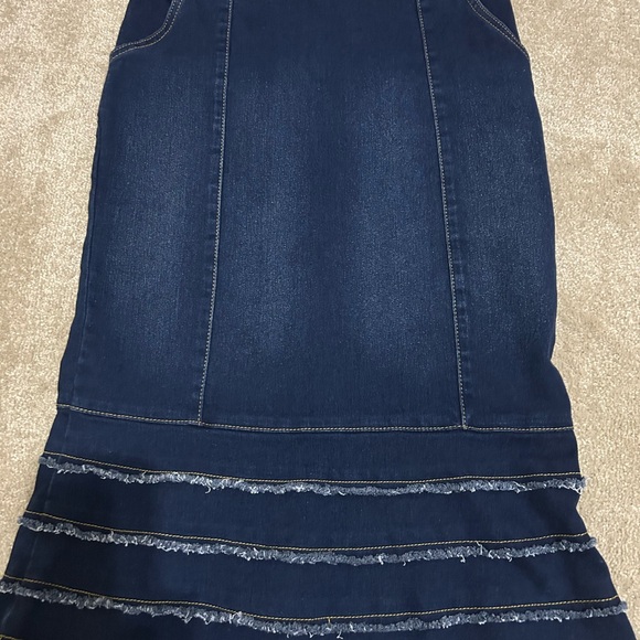 Be Girl Dresses & Skirts - Women's Dark Blue Denim Pencil Skirt with Frayed Tiered Hem